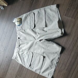 NWT Quest 100% cotton shorts size 42